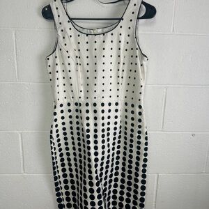 Studio I Black and White Sheath Dress Sleeveless Scoop Neck